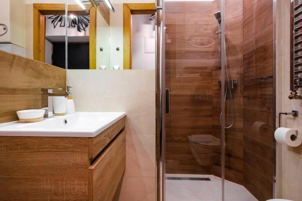Apartmán Studio Pomorska , Bezplatny Parking Krakov Exteriér fotografie
